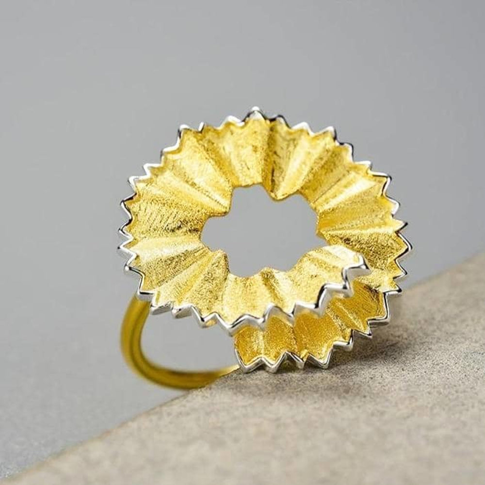 Ring-With-Round-Pencil-Shavings-By-Yonandole_2