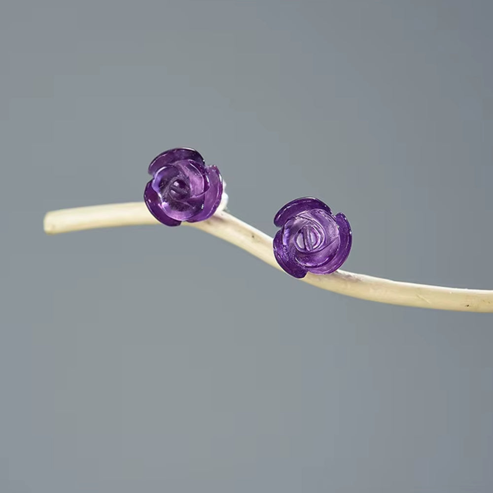 
                  
                    Rose-Earrings-With-Amethyst-Or-Quartz-By-Yonandole_8
                  
                