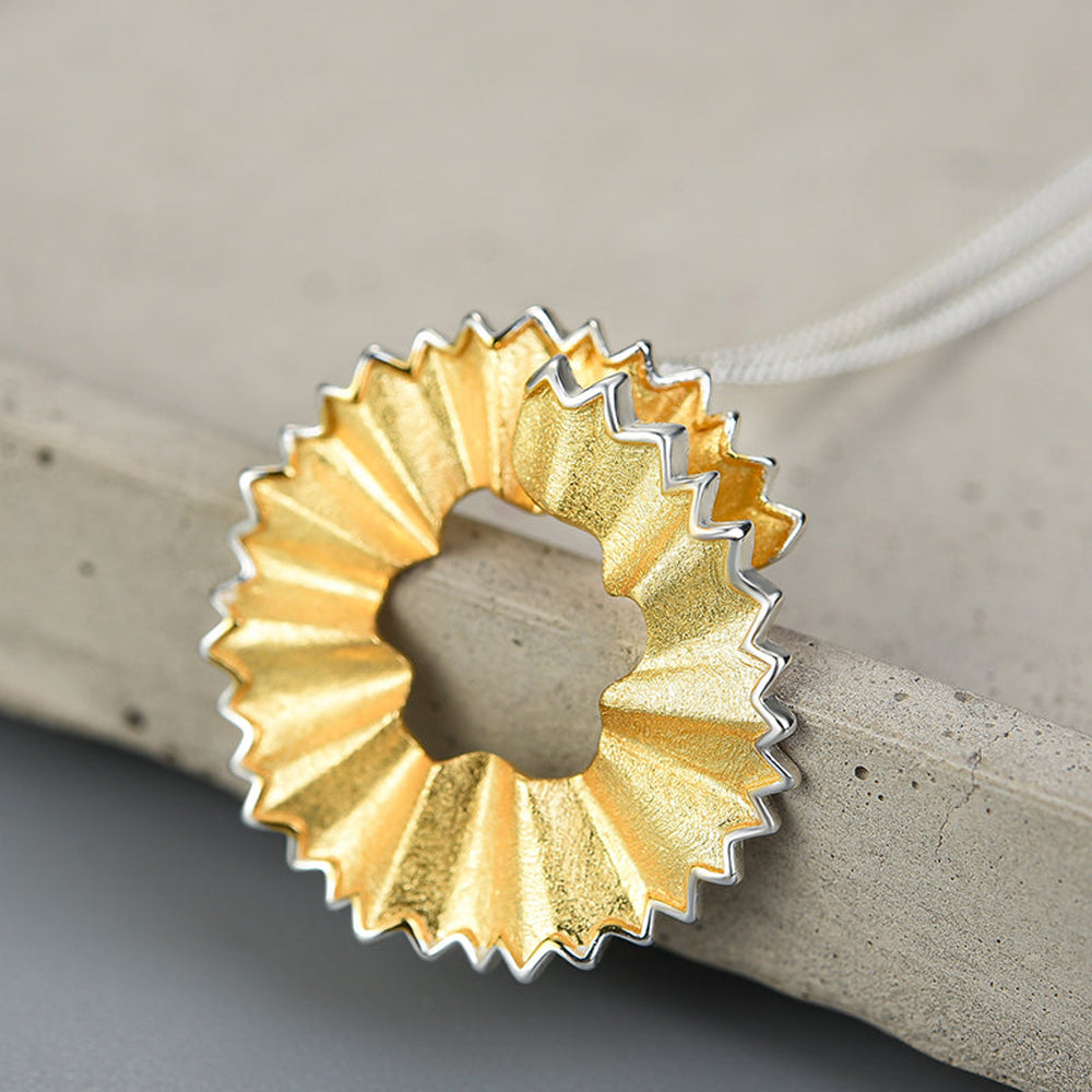 
                  
                    Round-Pencil-Shavings-Pendant-By-Yonandole_6
                  
                