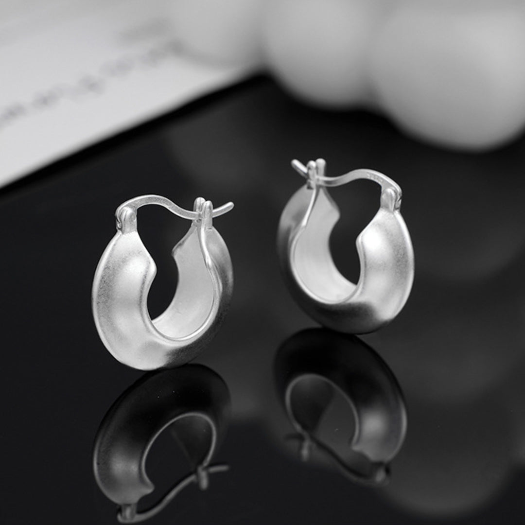 Small-Bag-Shaped-Hoops-Matte-Frosted-Look-By-Yonandole_7