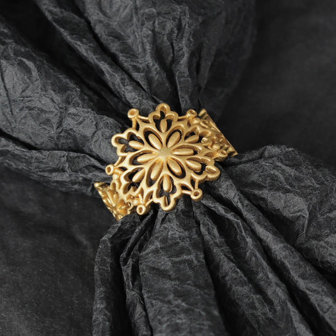 Snow-Flake-Ring-By-Yonandole_2