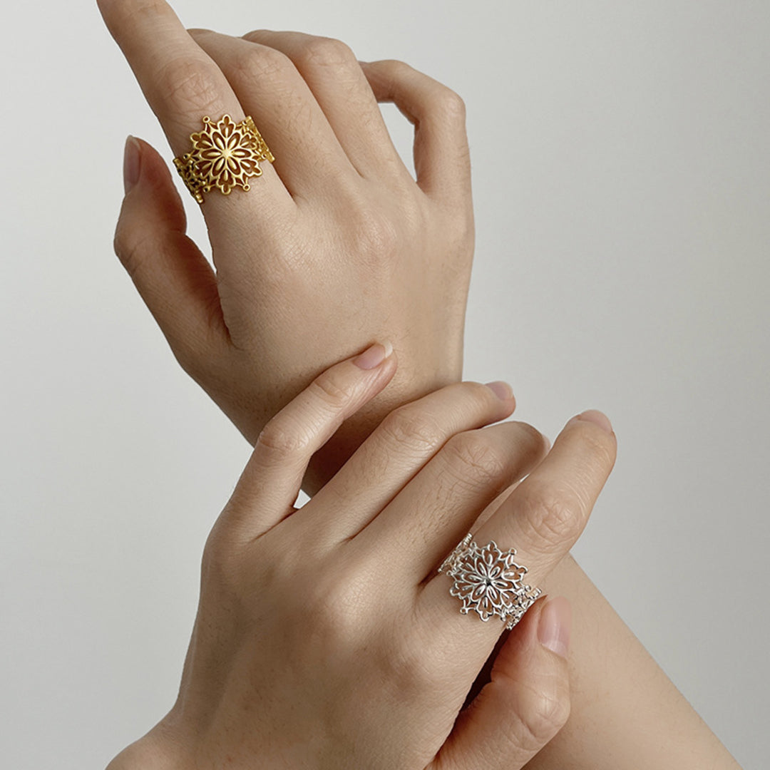 Snow-Flake-Ring-By-Yonandole_6