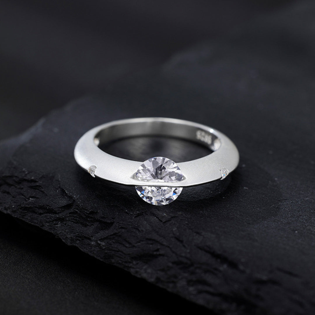 Solitaire-Ring-With-Round-Brilliant-Zirconia-By-Yonandole_4