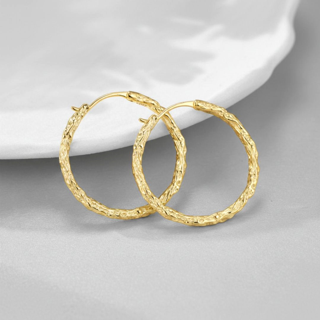 Sophisticated-Textured-Hoops-By-Yonandole_5