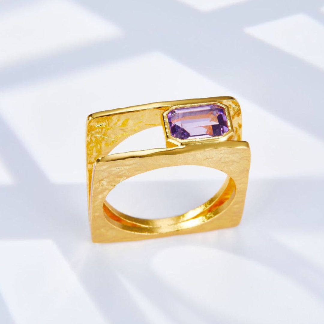 Square-Ring-With-Natural-Amethyst-By-Yonandole_10