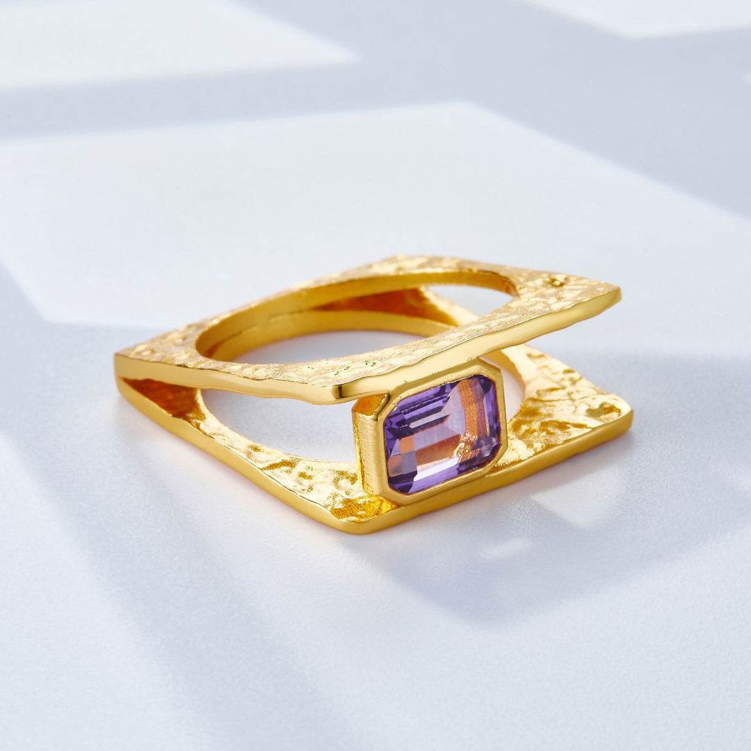 Square-Ring-With-Natural-Amethyst-By-Yonandole_2
