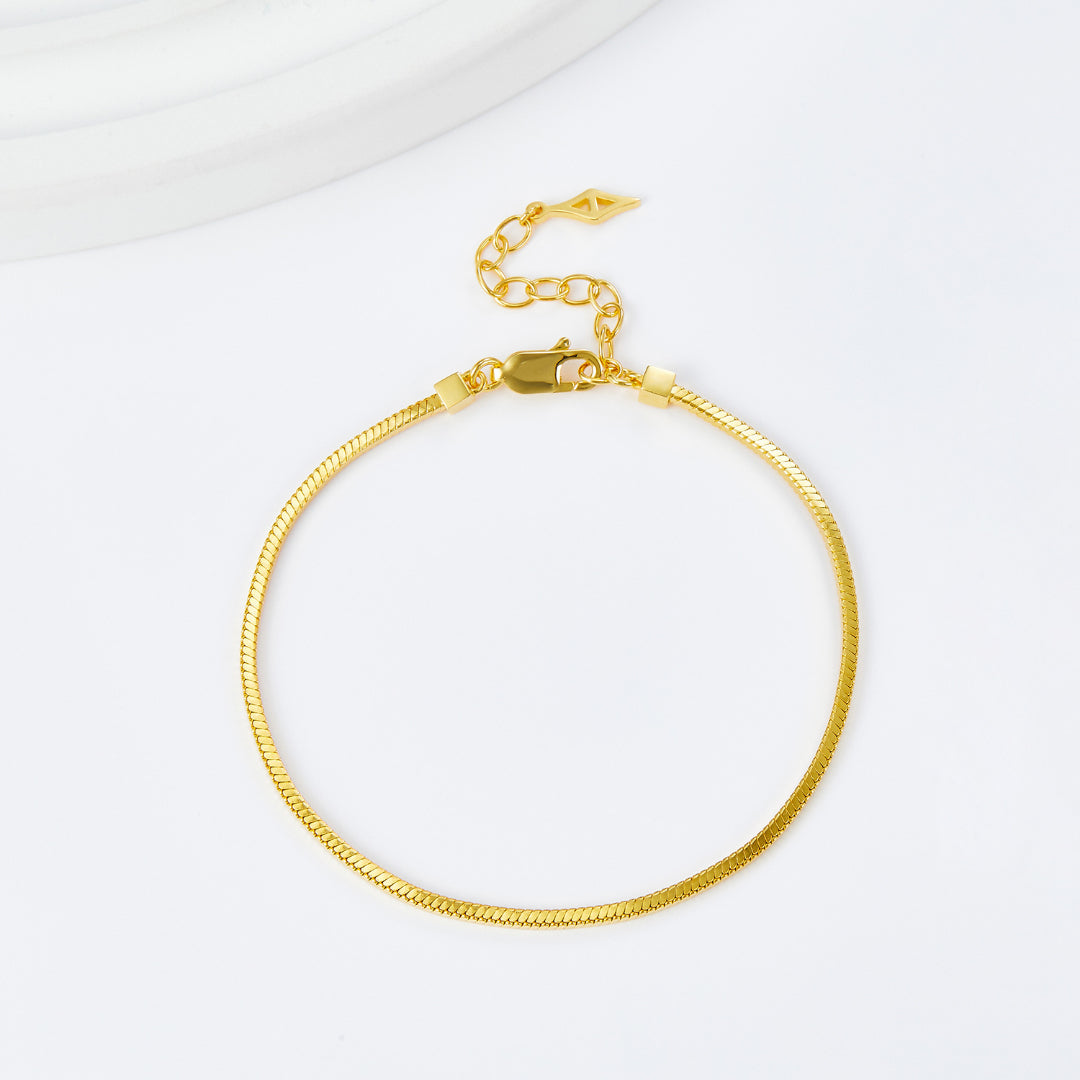 Square-Snake-Chain-Bracelet-By-Yonandole_1