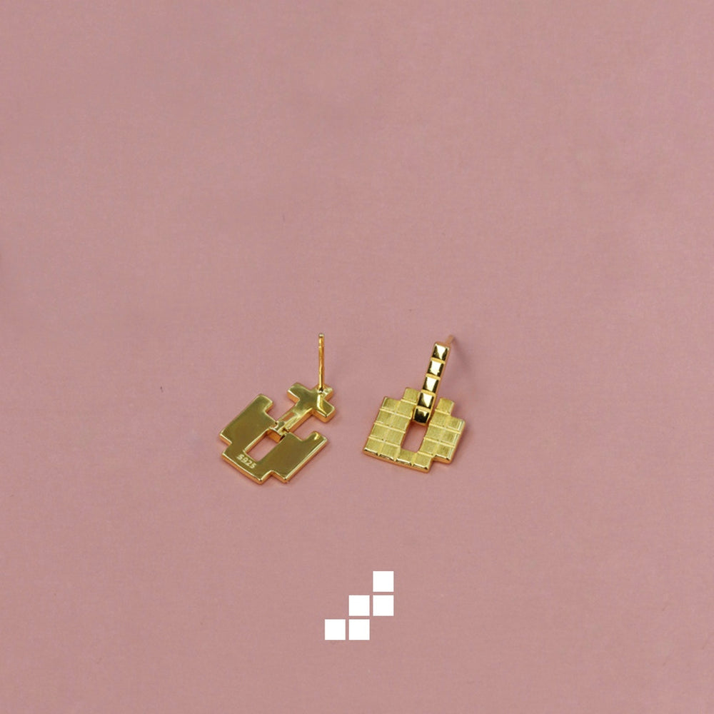 
                  
                    Stud-Earrings-Tetris-Style-By-Yonandole_9
                  
                