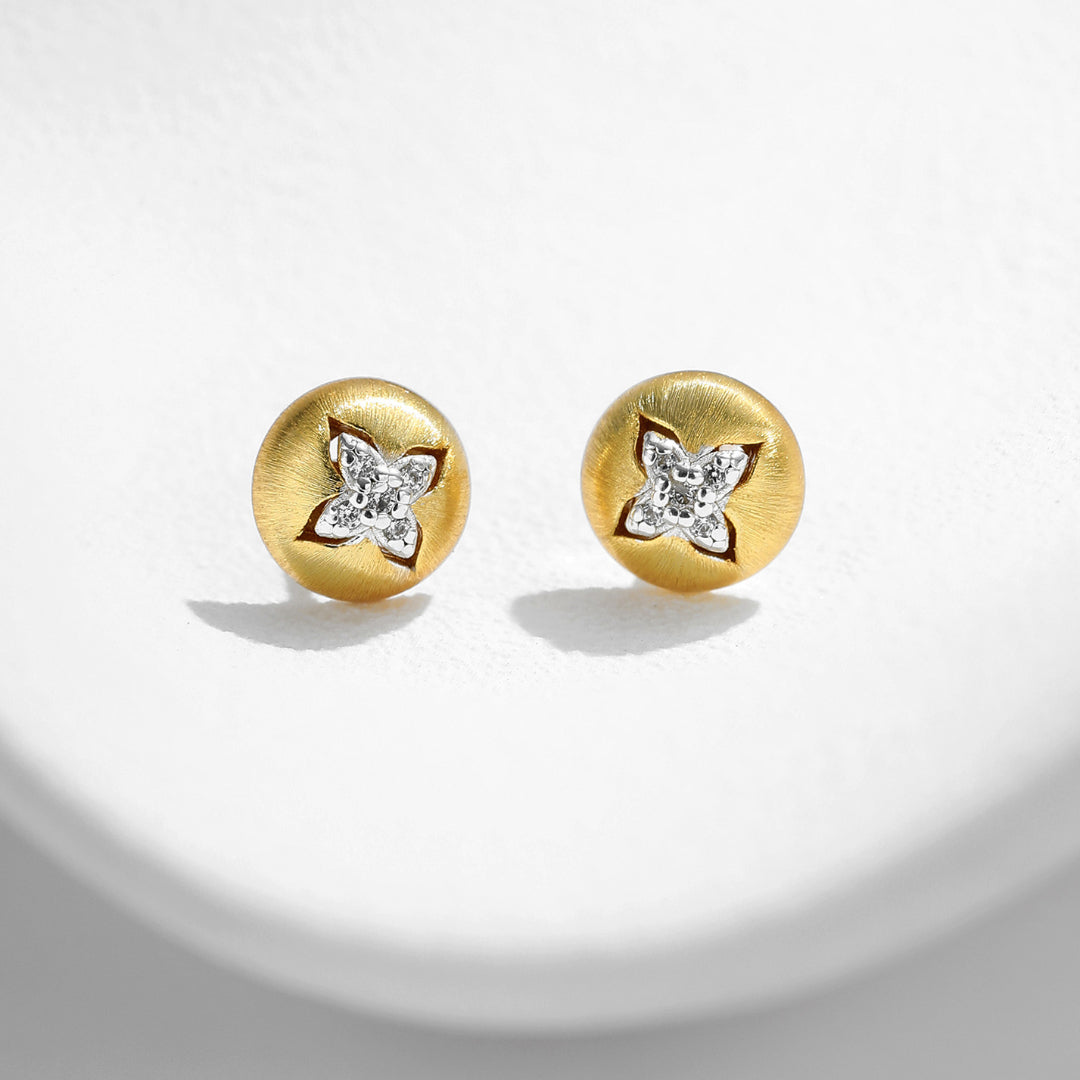 Stud-Earrings-With-A-Two-Tone-Flower-Motif-By-Yonandole_7