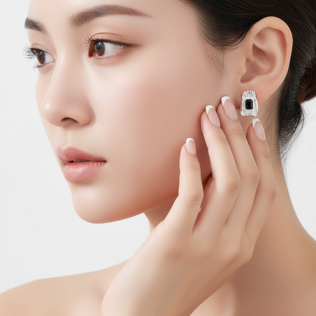Stud-Earrings-With-Black-Zirconia-Vintage-Style-By-Yonandole_5 