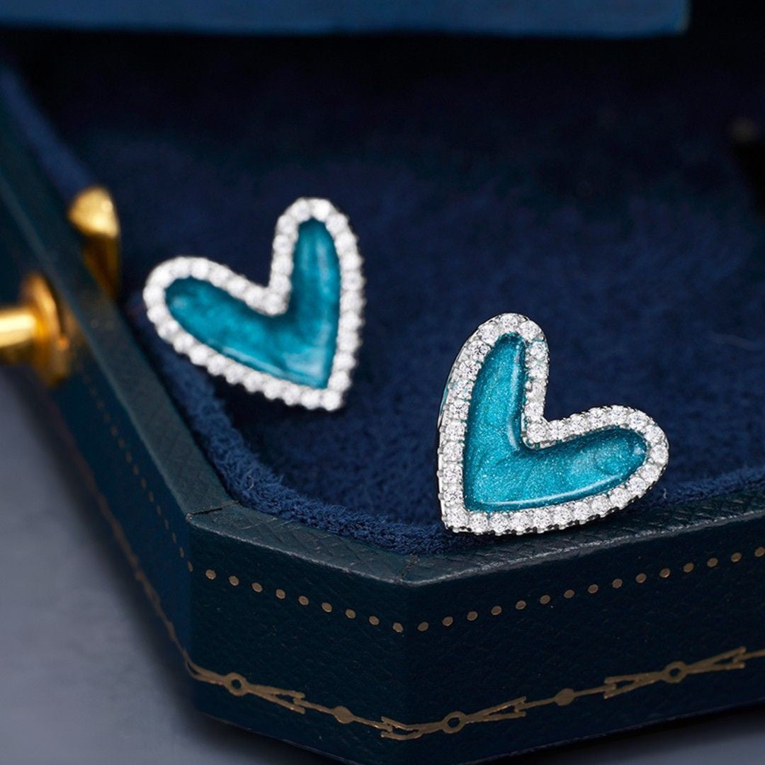 Stud-Earrings-With-Pink-Or-Blue-Heart-And-Zirconia-By-Yonandole_5