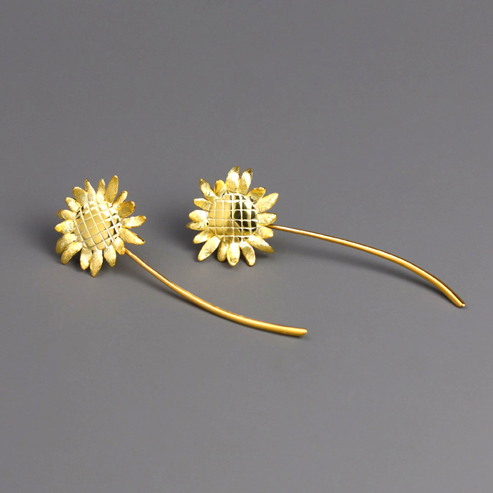 
                      
                        Sunflower-Earrings-By-Yonandole_10
                      
                    