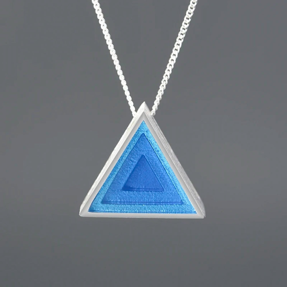 Triangle-Pendant-By-Yonandole_1