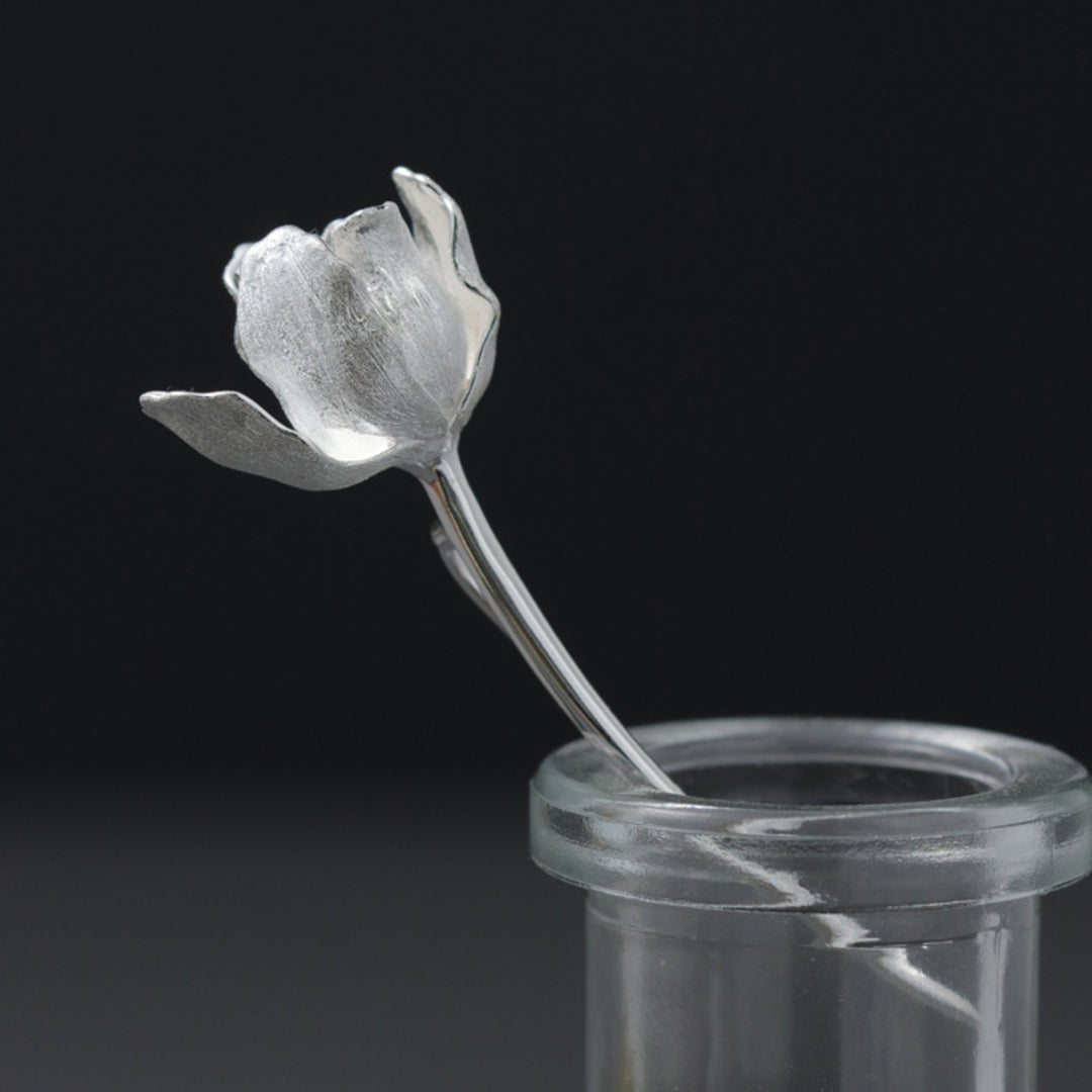 Tulip-Brooch-By-Yonandole_1