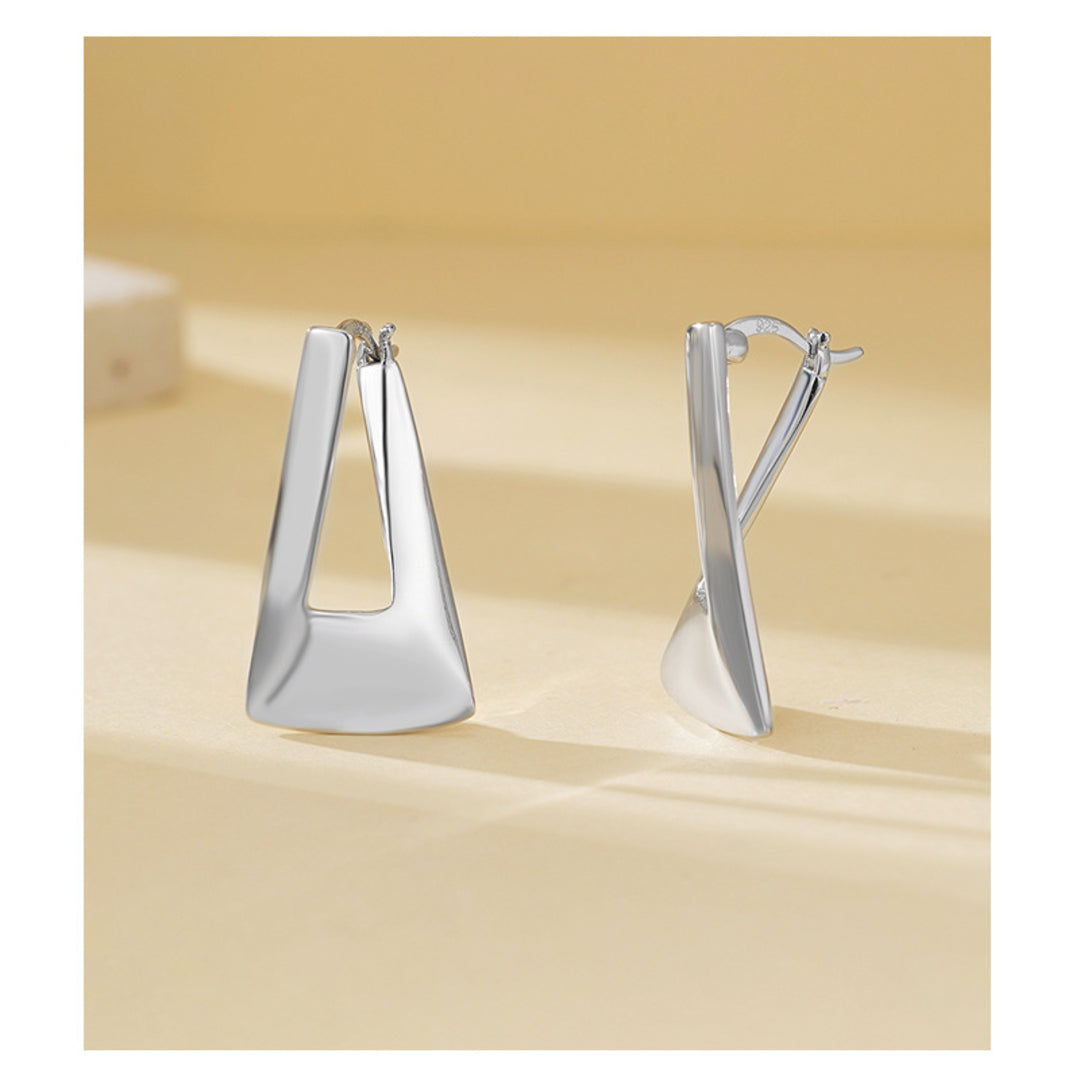 Twisted-Elongated-Triangle-Earrings-By-Yonandole_6
