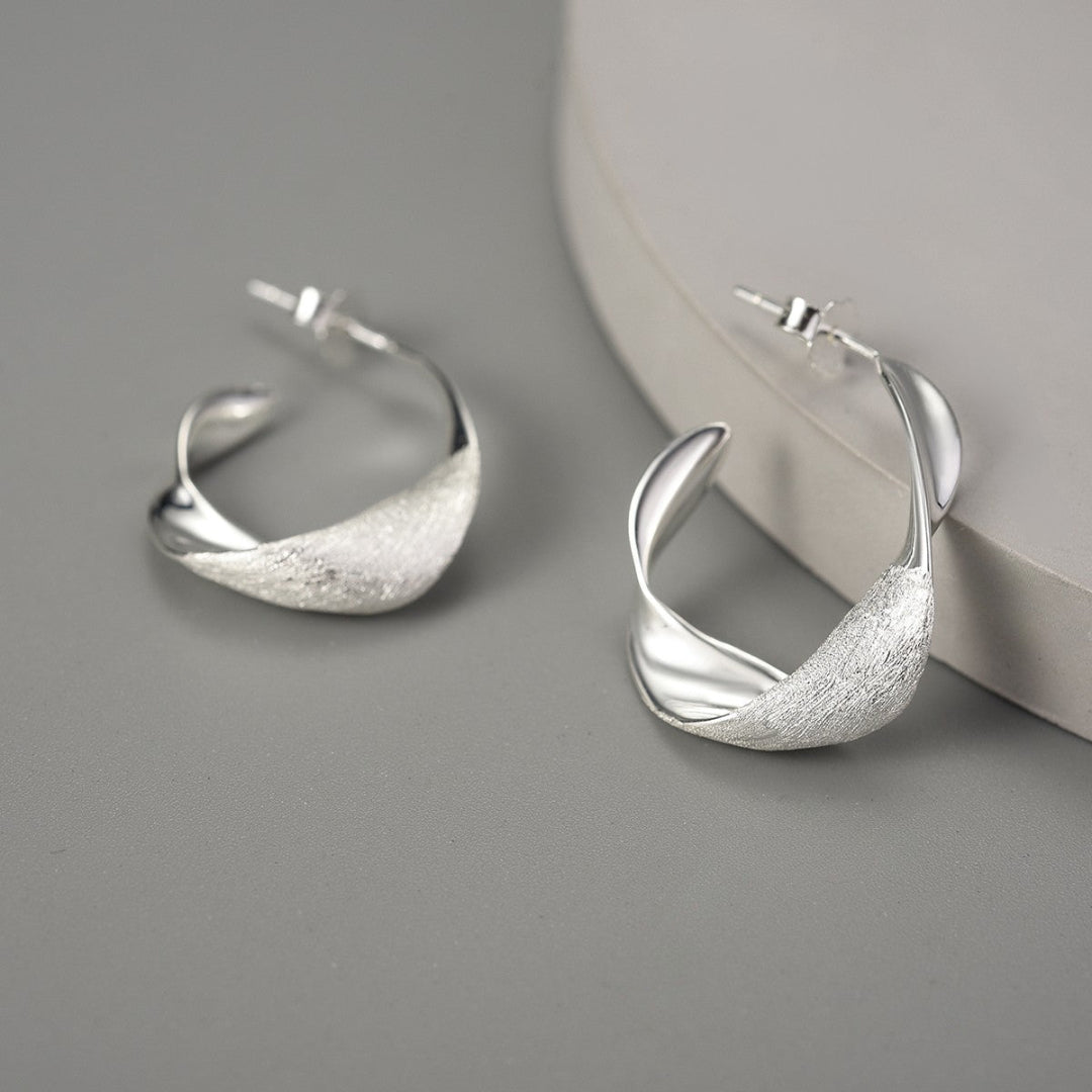 Twisted-Leaf-Earrings-Vintage-Style-By-Yonandole_1