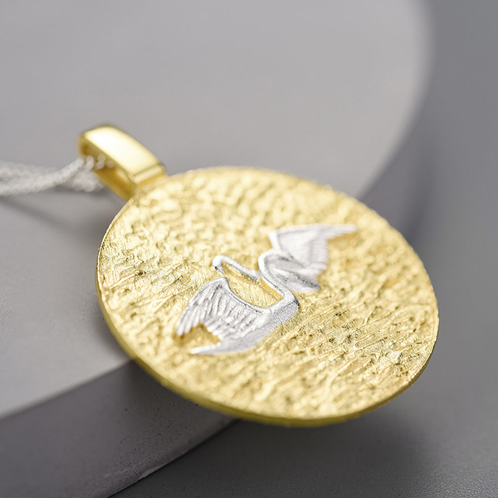 Two-Swans-In-Sunlight-Pendant-By-Yonandole_2