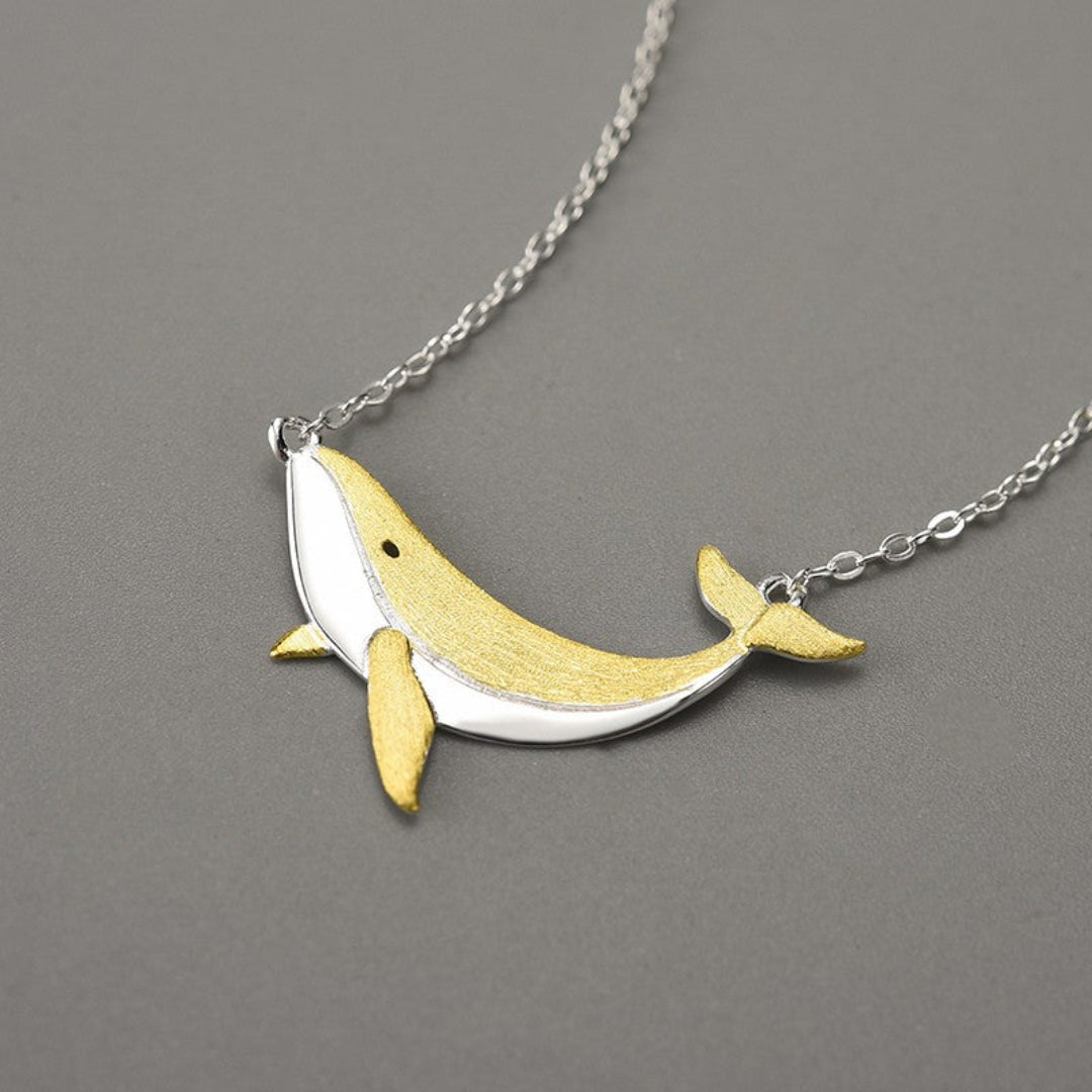 Whale-Necklace-By-Yonandole_1