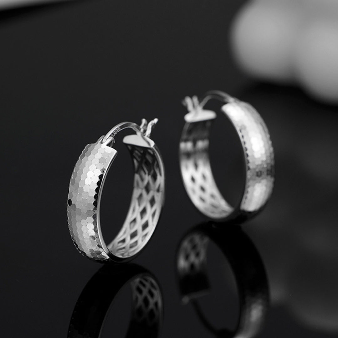 Wide-Hoops-With-Hexagon-Pattern-By-Yonandole_4