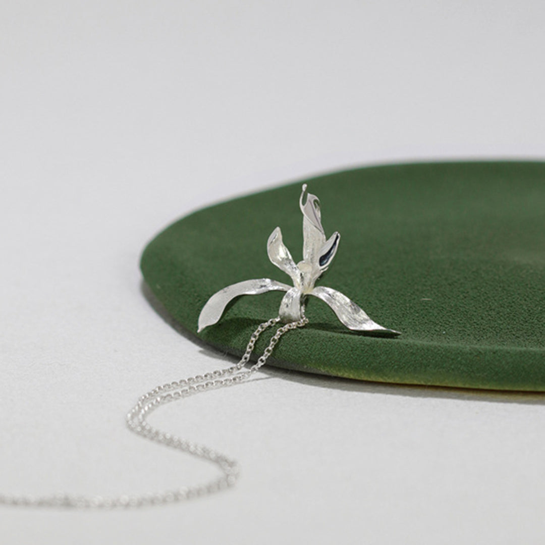 Wild-Orchid-Pendant-By-Yonandole_13