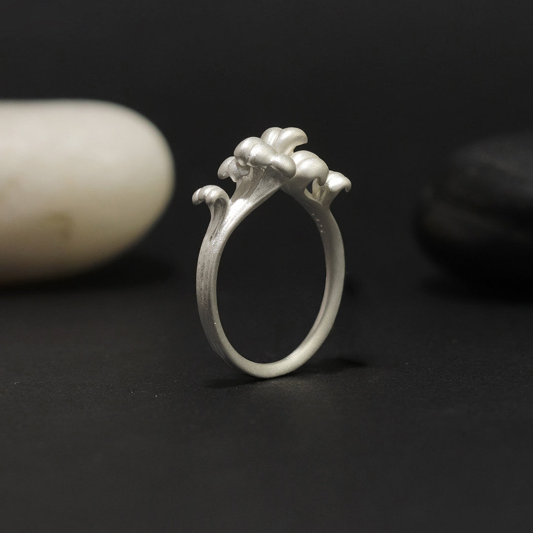 Wind-And-Wave-Ring-Yonandole_2