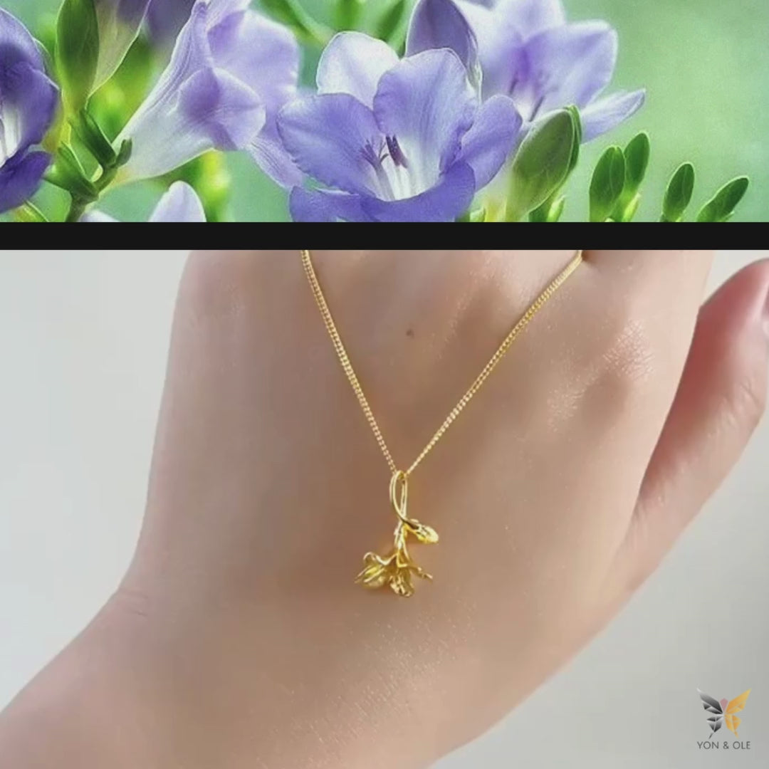 Freesia-Pendant-By-Yonandole